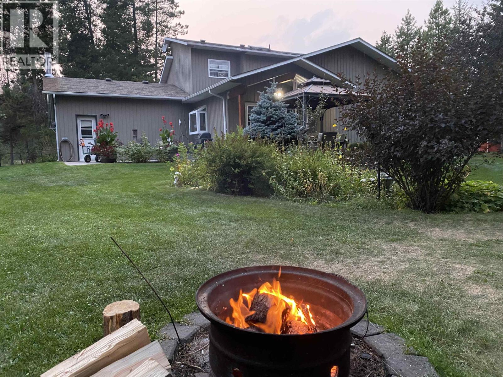 1500 ASH STREET, Valemount