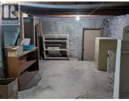 305 Main Street, Trochu, AB T0M2C0 Photo 18