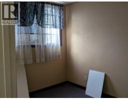 305 Main Street, Trochu, AB T0M2C0 Photo 14