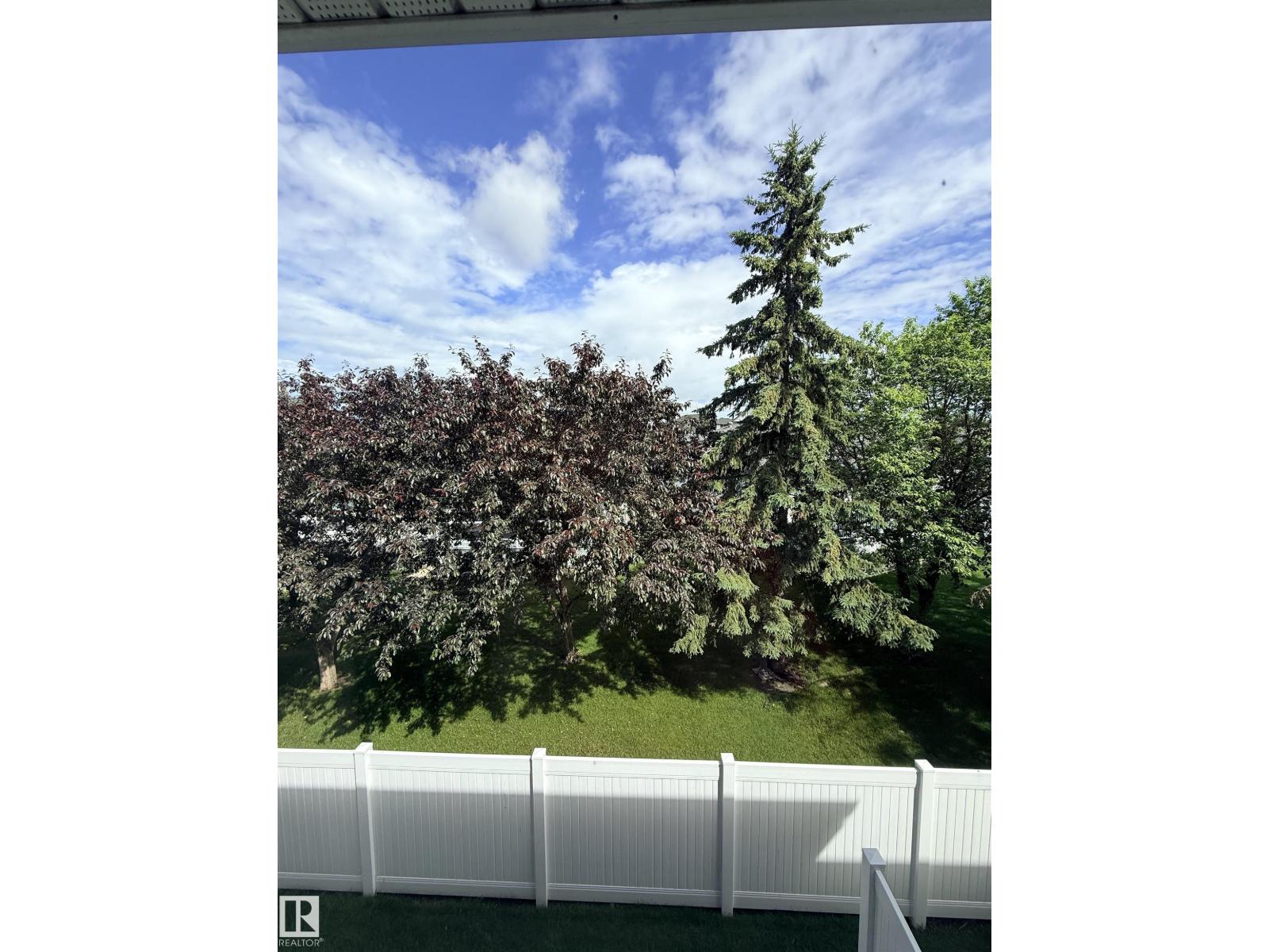 #22 9703 174 ST NW NW — photo 35