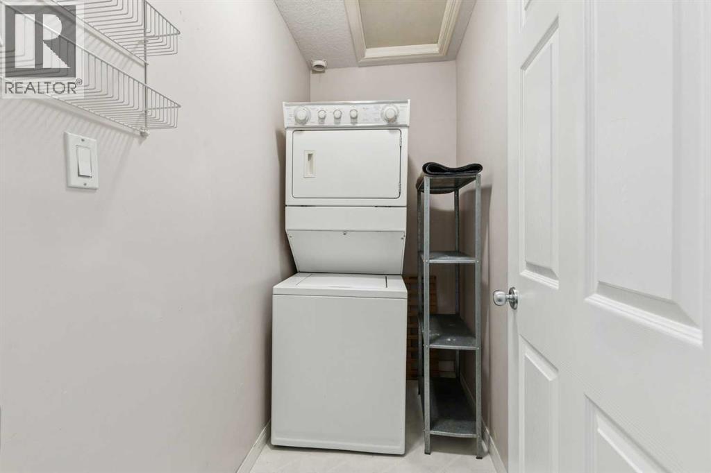 #301 638 Meredith Road NE - 14