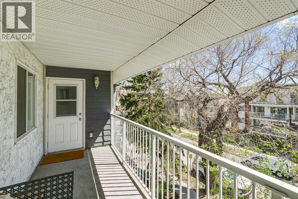 #301 638 Meredith Road NE - 16