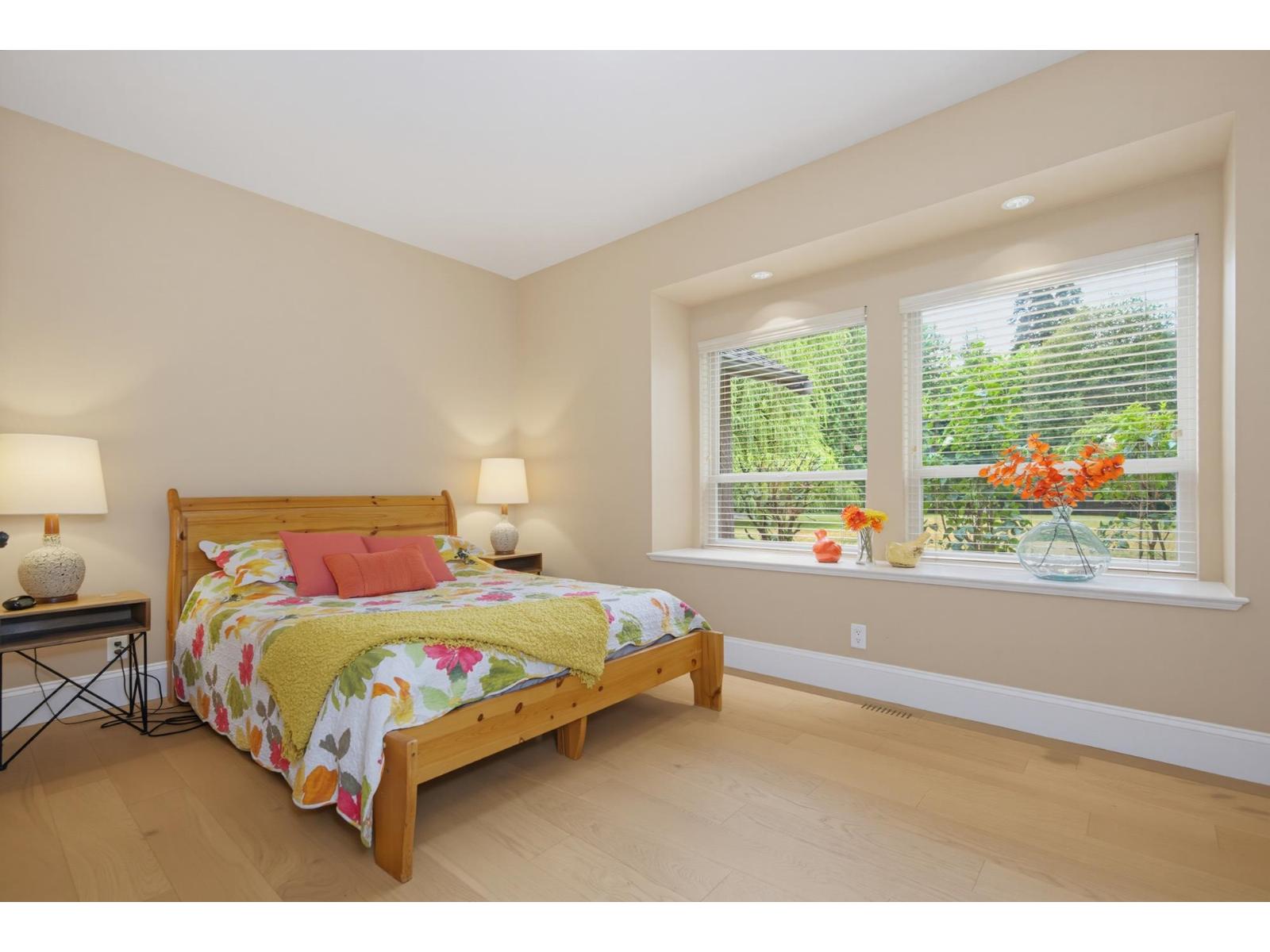 9472 222 STREET, Langley