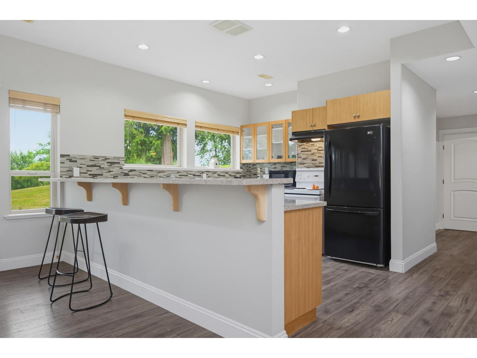 9472 222 STREET, Langley
