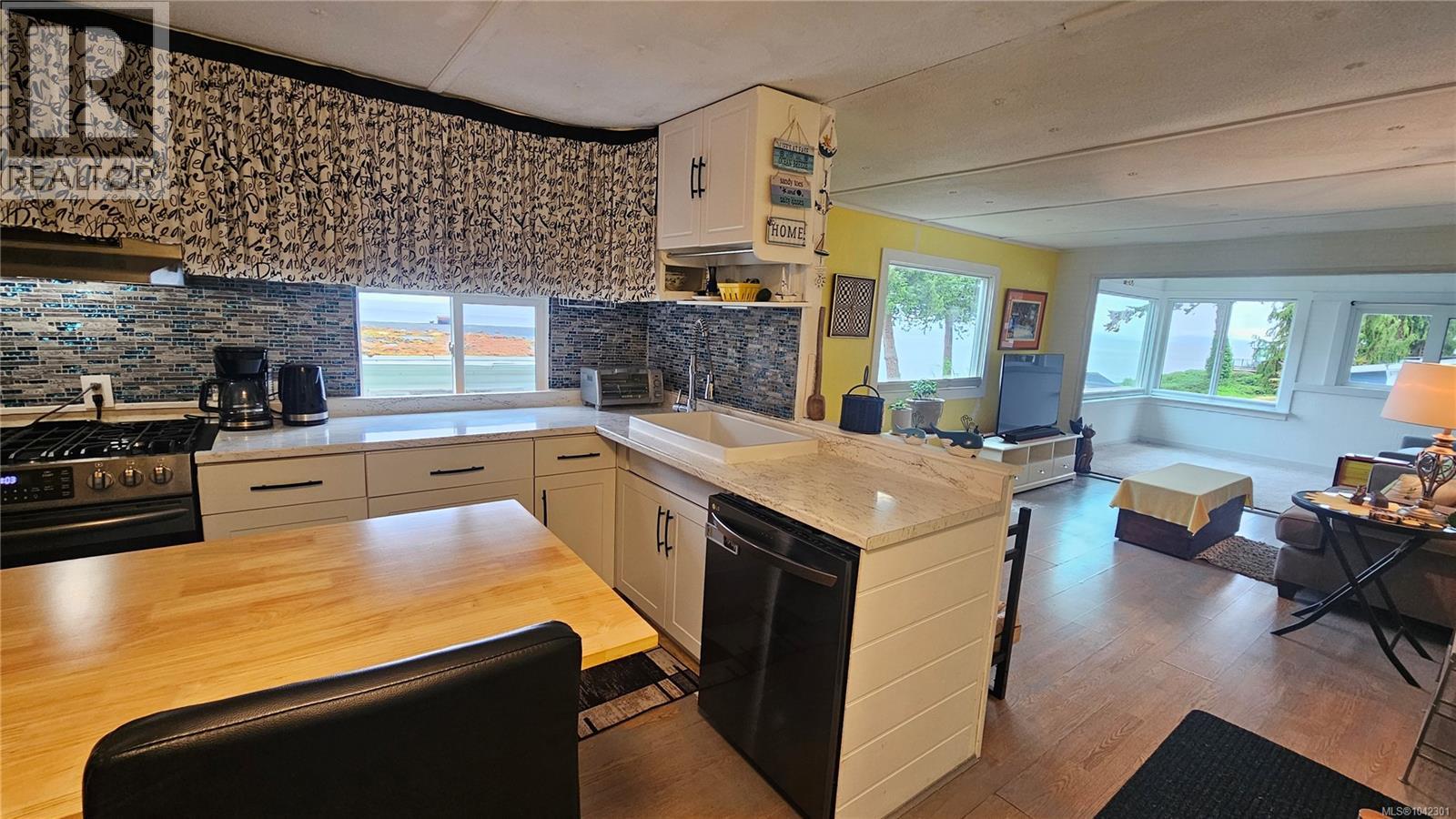 #9 8177 West Coast Rd - 20