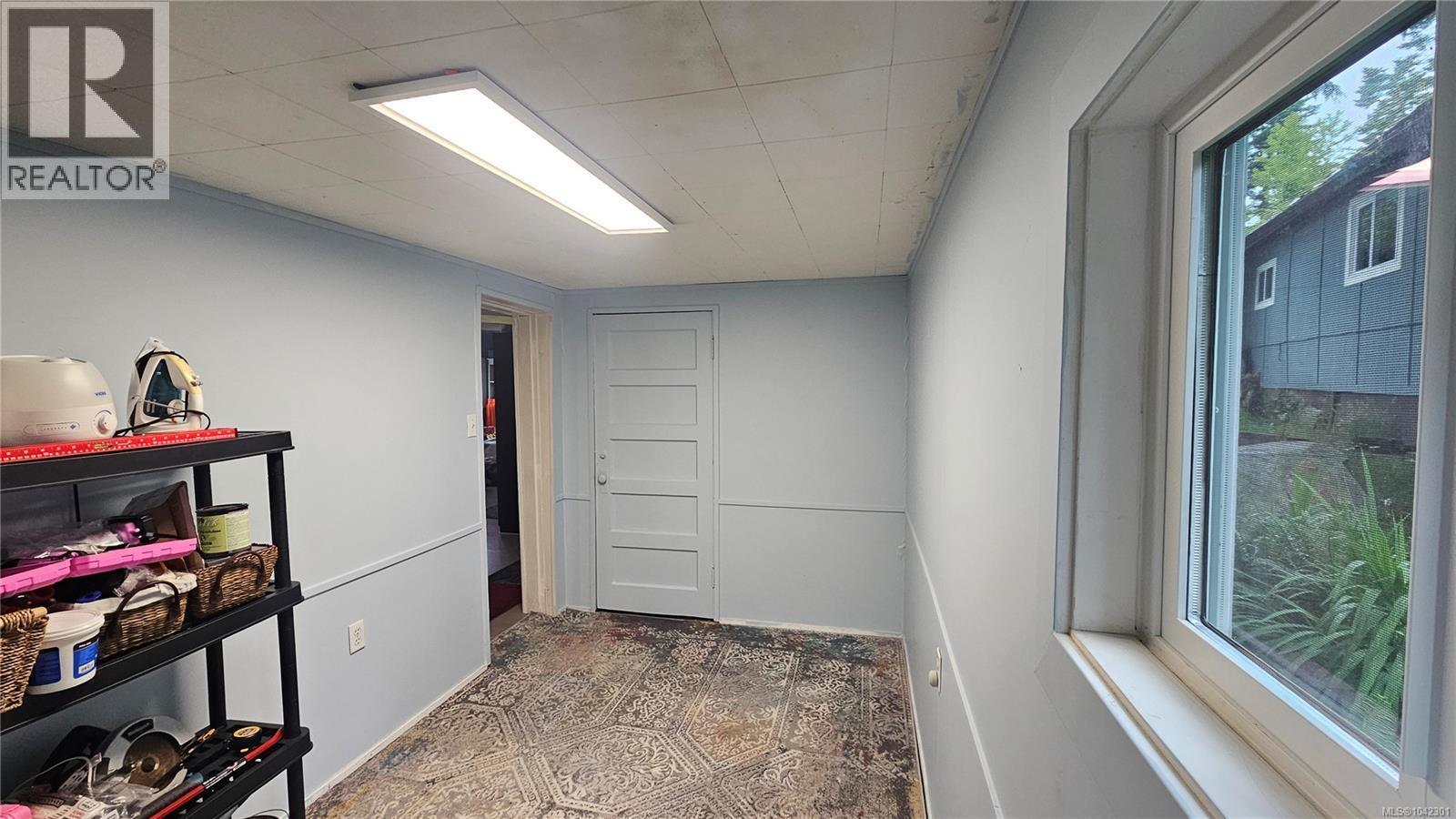 #9 8177 West Coast Rd - 27