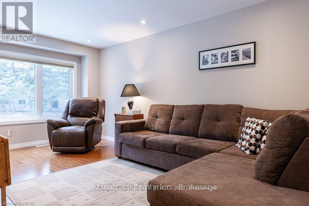 32 - 55 HARRISON STREET, Stratford — photo 2