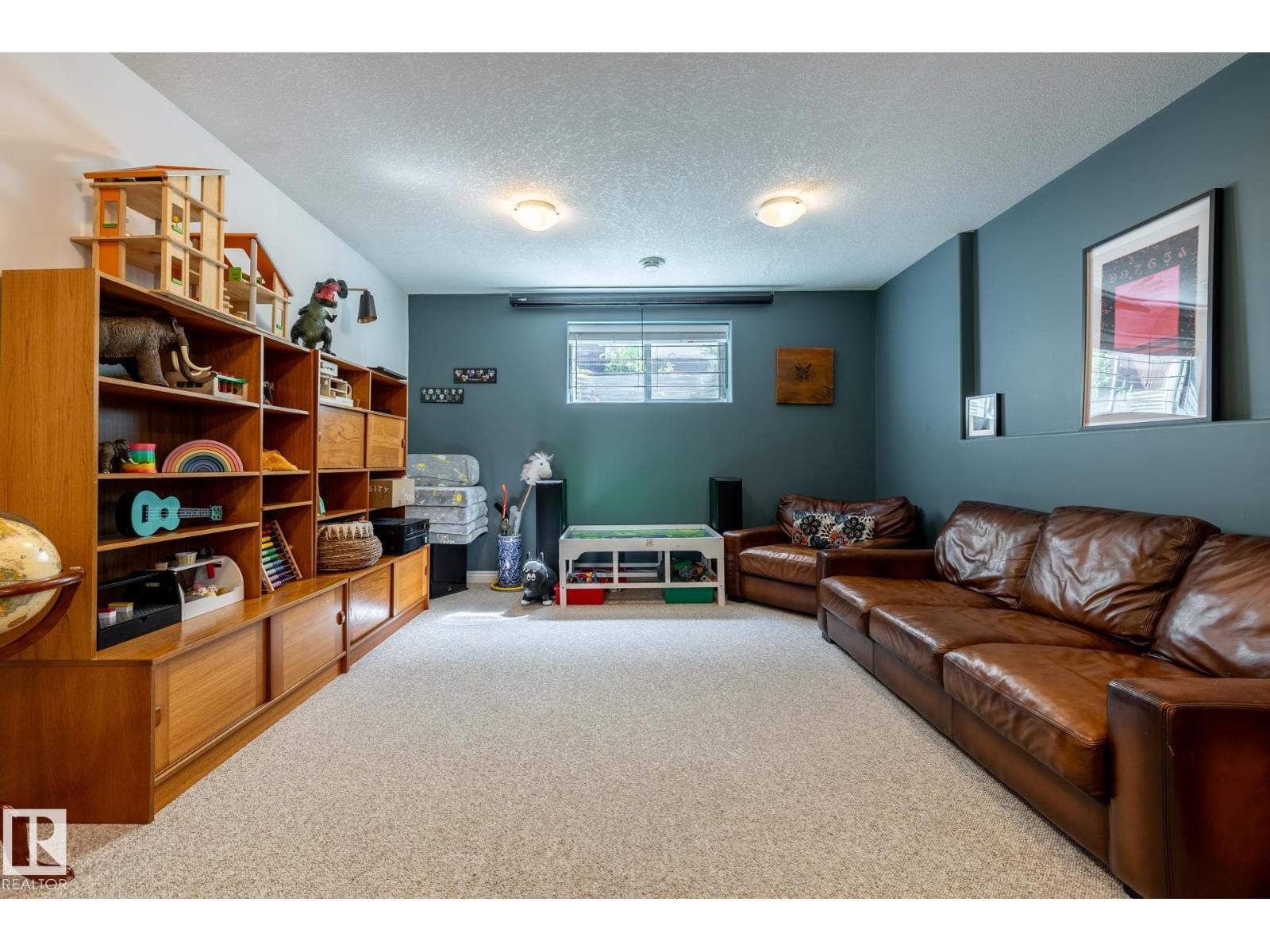 4447 Yeoman DR - 31