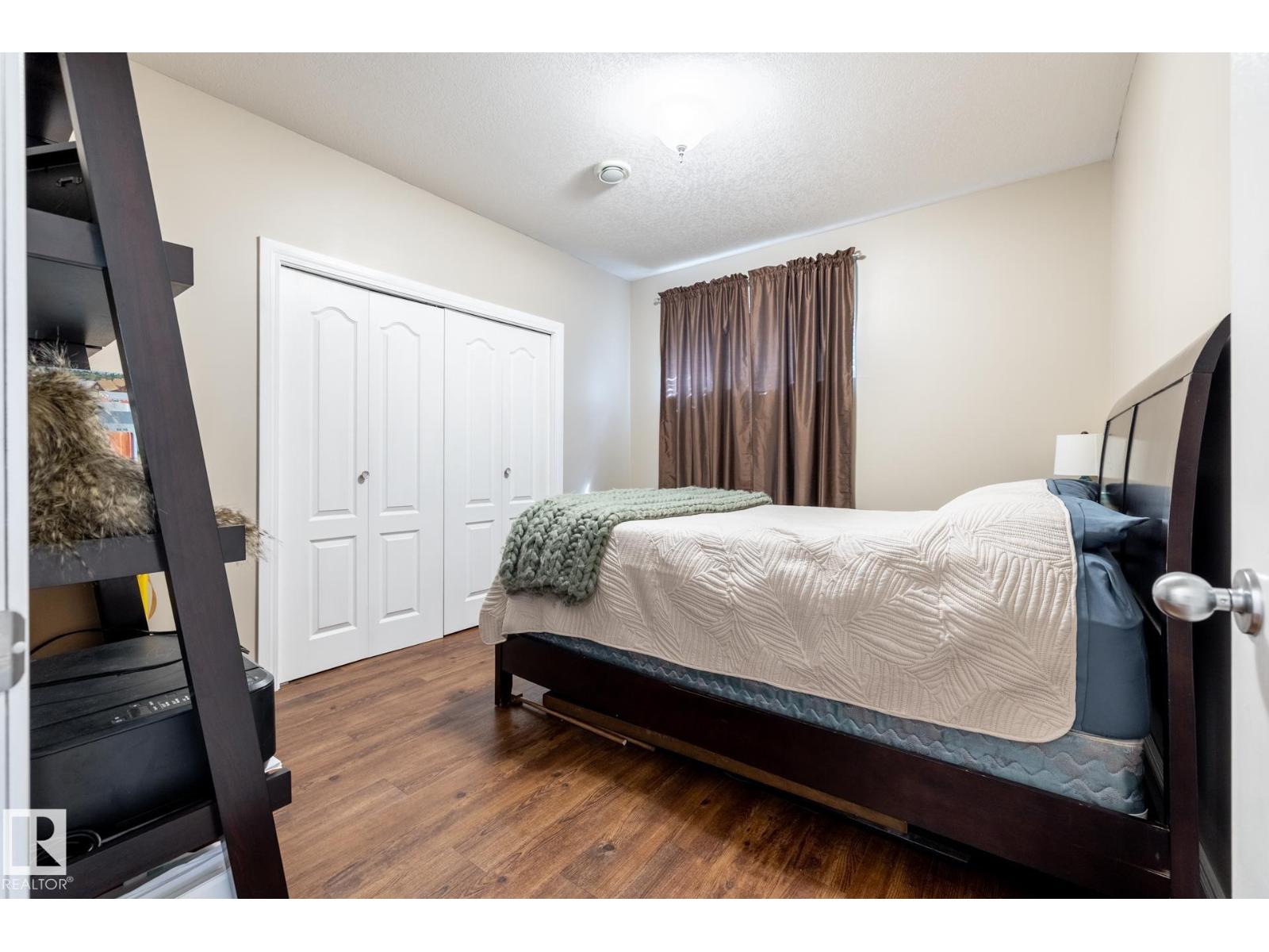 4447 Yeoman DR - 35