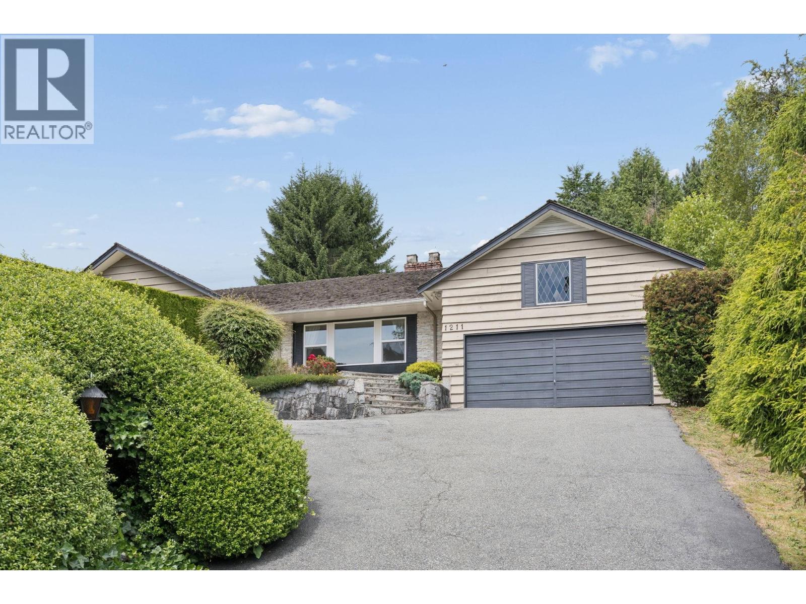 1211 CHARTWELL DRIVE, West Vancouver