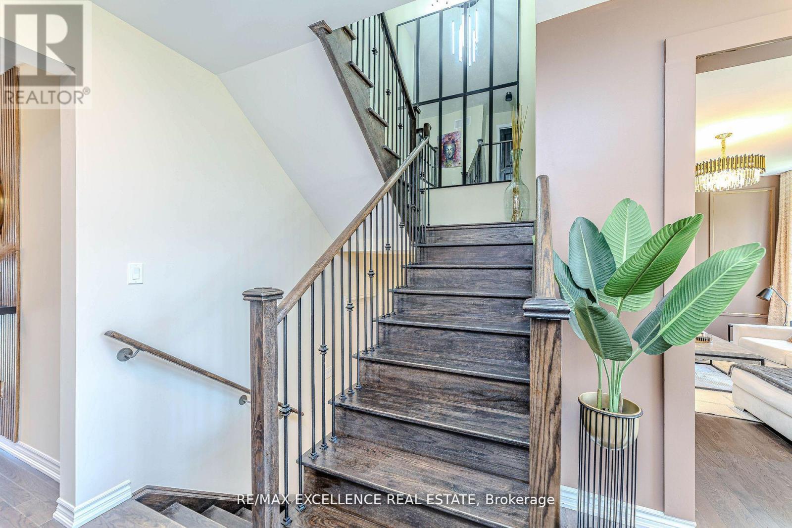 80 BERKELY STREET - 24