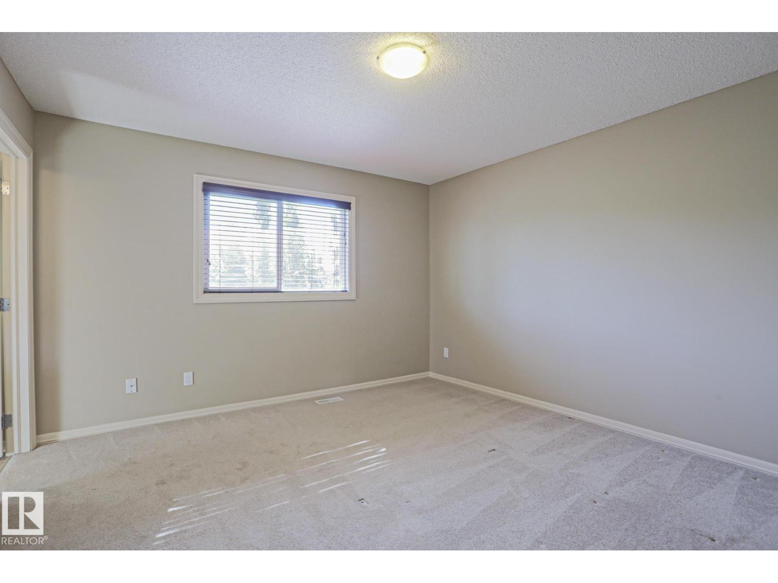 6215 60 ST — photo 20