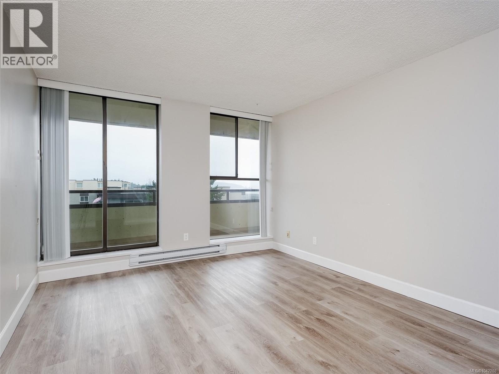 #409 9805 Second St - 13
