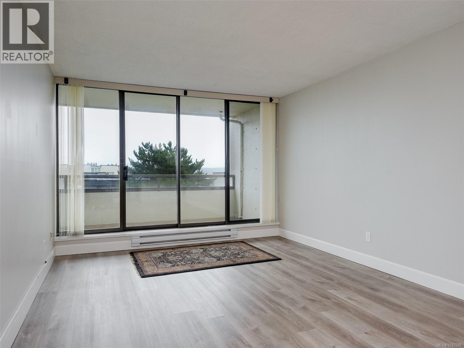 #409 9805 Second St - 4