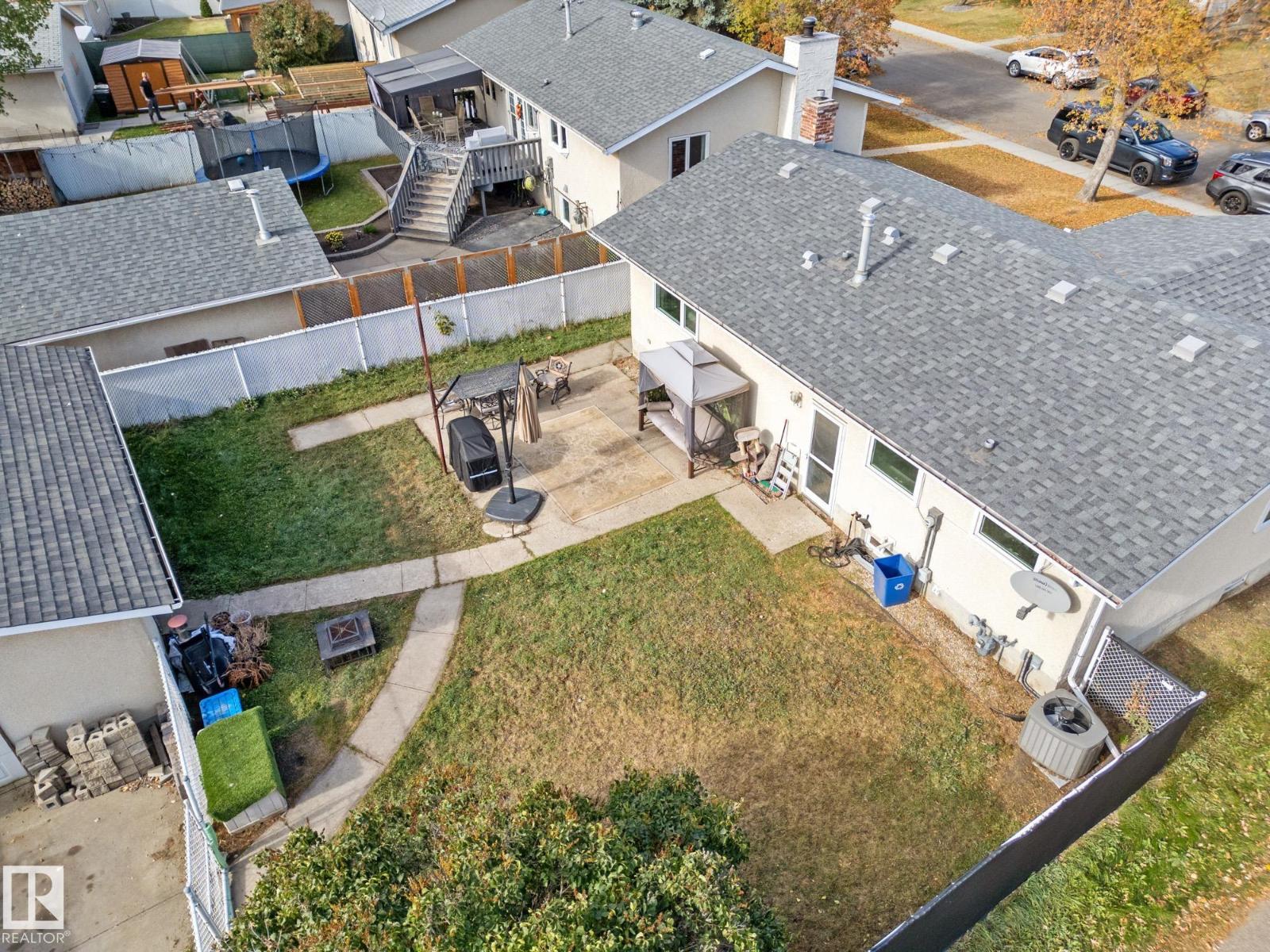 57 NOOTKA RD - 30