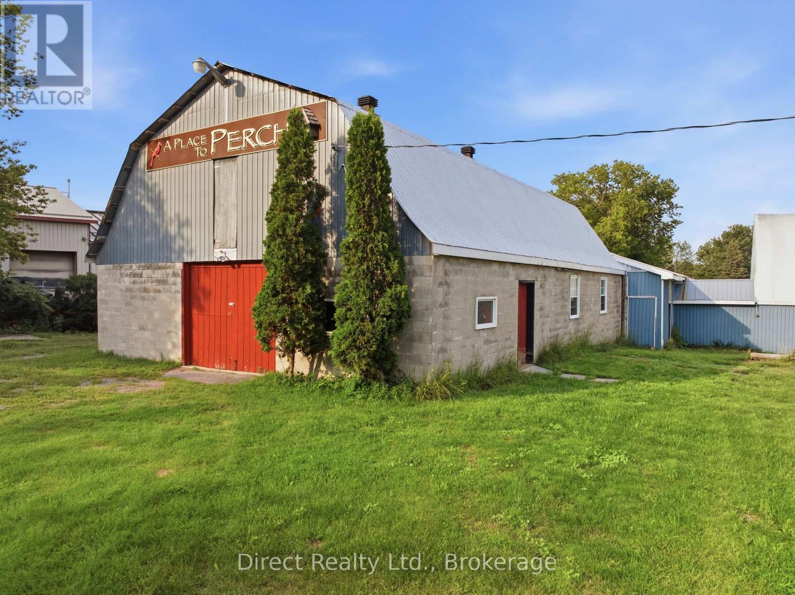 6984 HWY 62 - Image 25