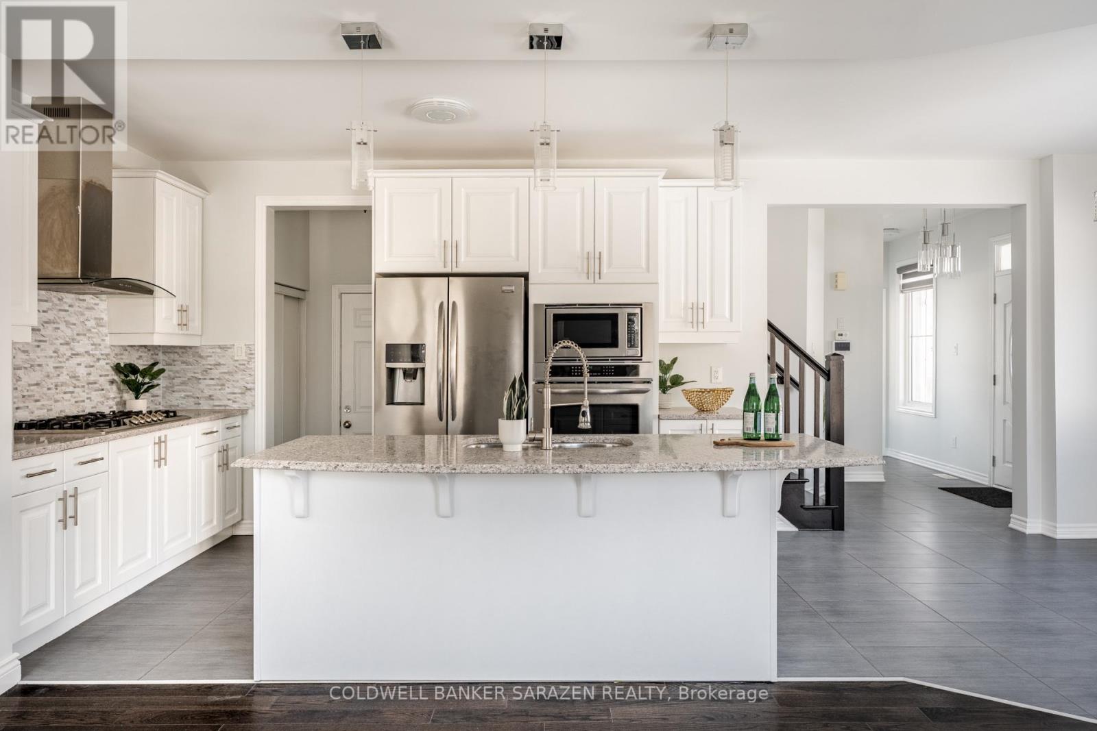 677 BROAD COVE CRESCENT - 14