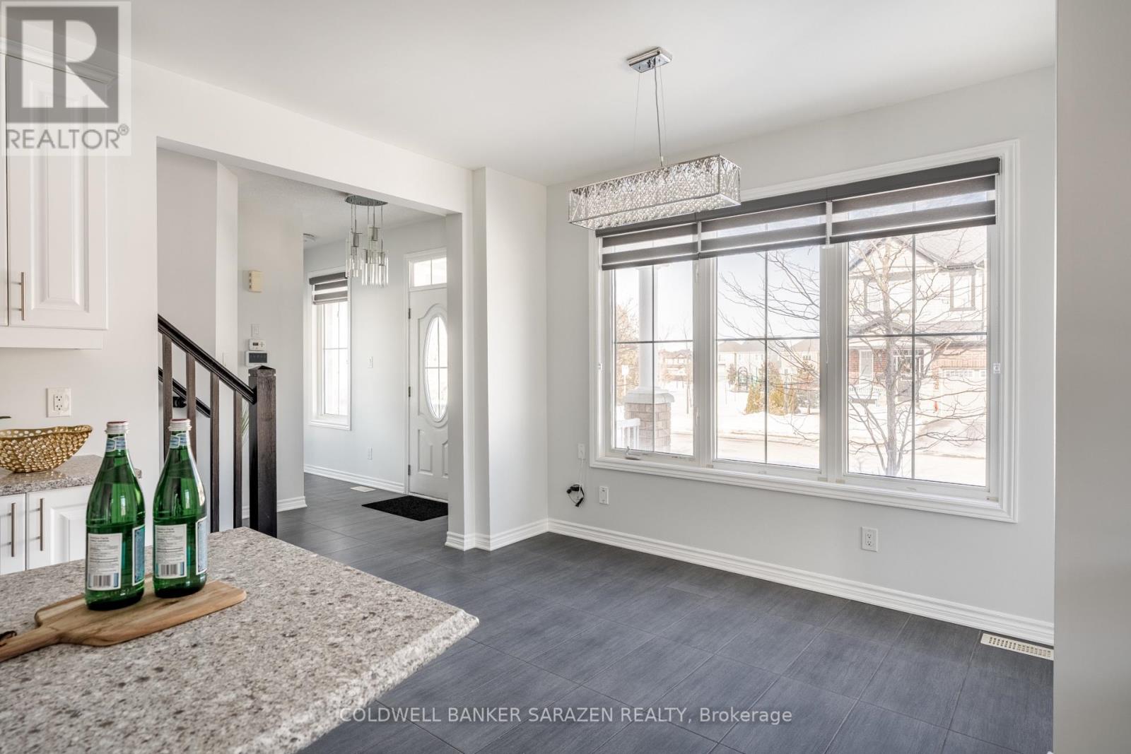 677 BROAD COVE CRESCENT - 8