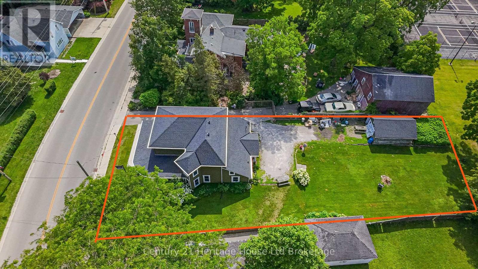 22 FRONT ROAD - 33