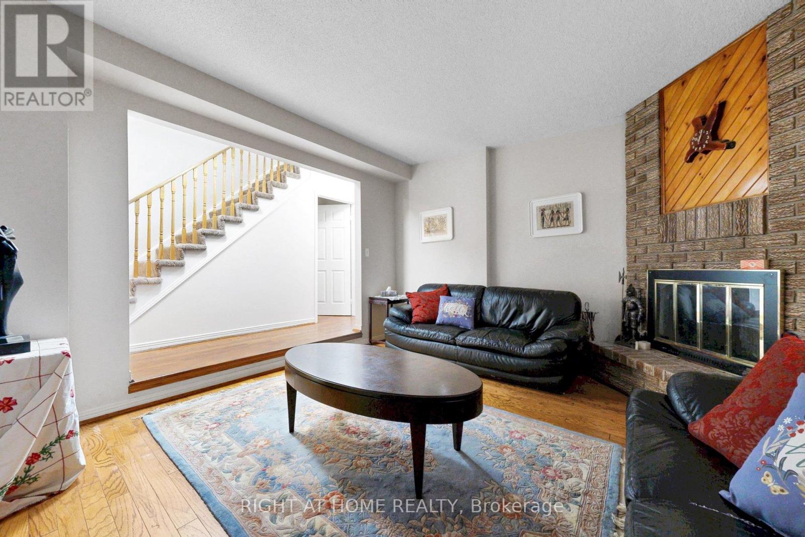 103 HEATHERTON WAY - 16