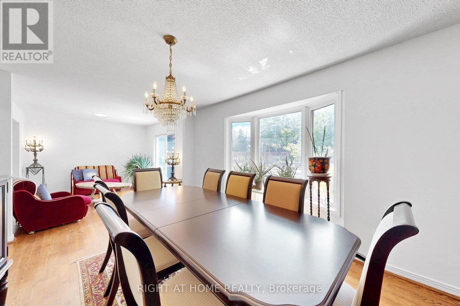 103 HEATHERTON WAY - 23