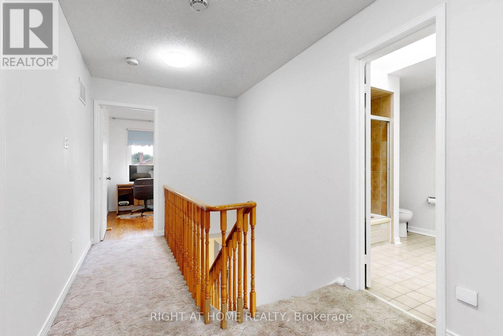 103 HEATHERTON WAY - 24