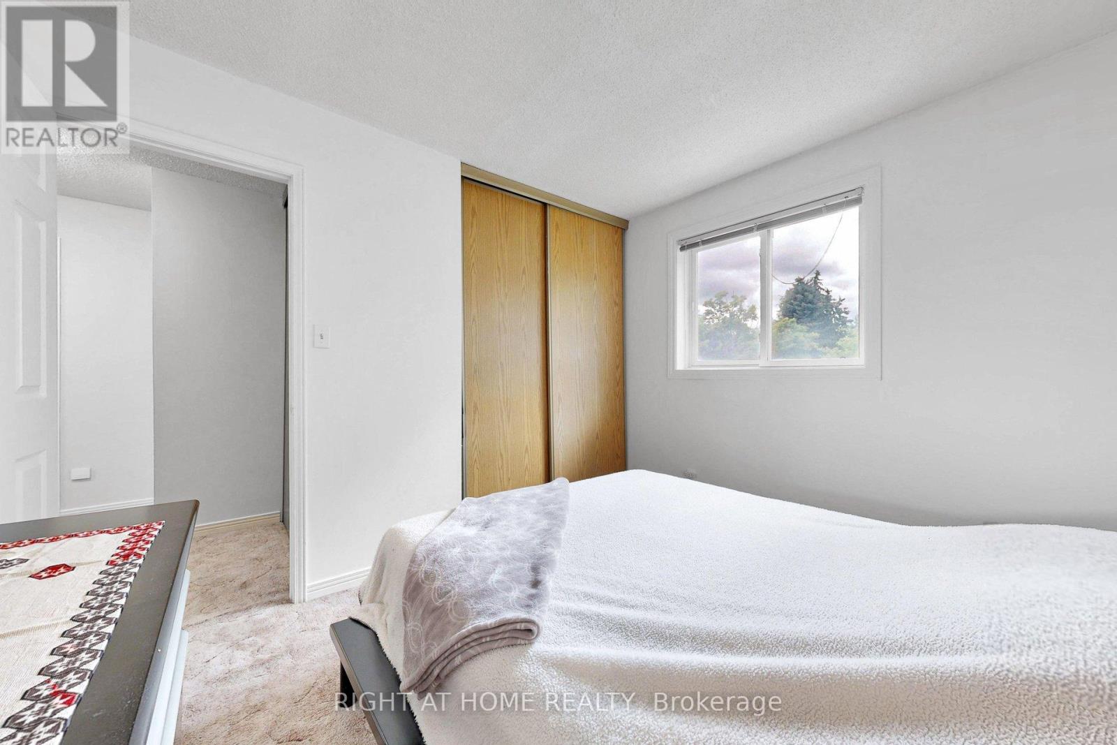 103 HEATHERTON WAY - 26