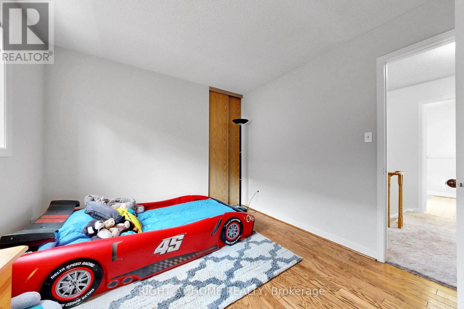 103 HEATHERTON WAY - 28