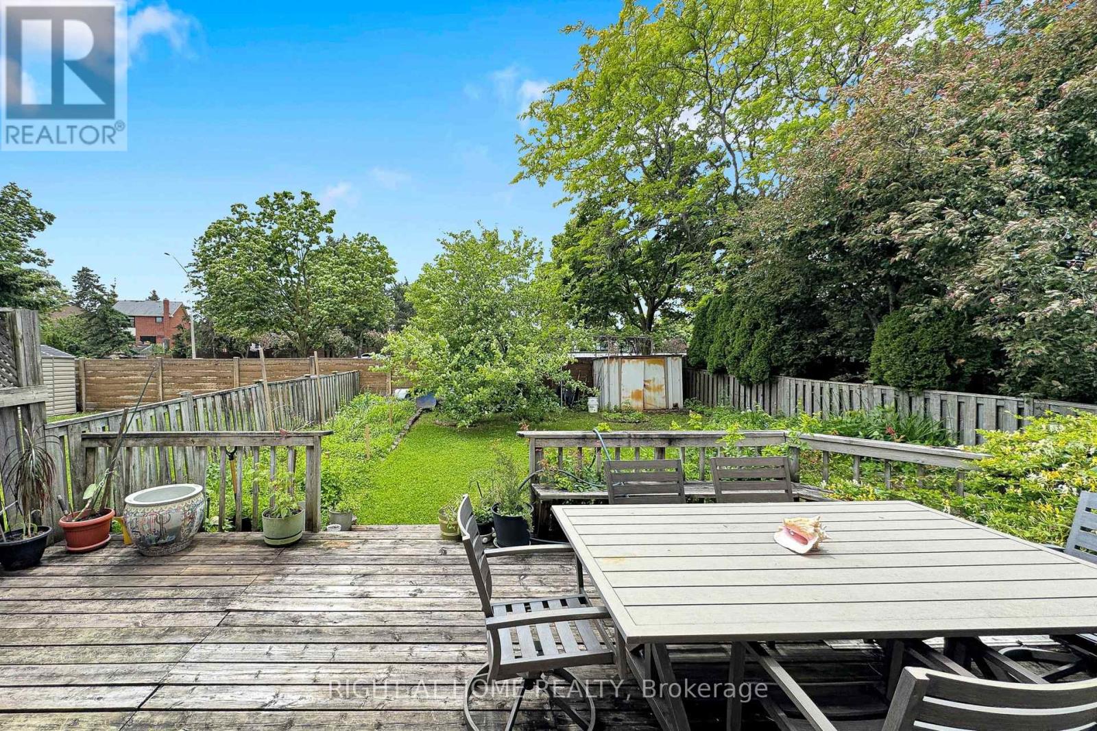 103 HEATHERTON WAY - 47