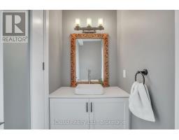 2091 Dwyer Road, Springwater, ON L9X1L7 Photo 23