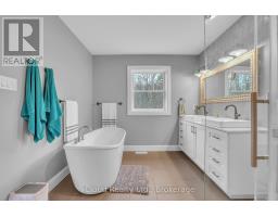 2091 Dwyer Road, Springwater, ON L9X1L7 Photo 31