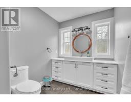 2091 Dwyer Road, Springwater, ON L9X1L7 Photo 38