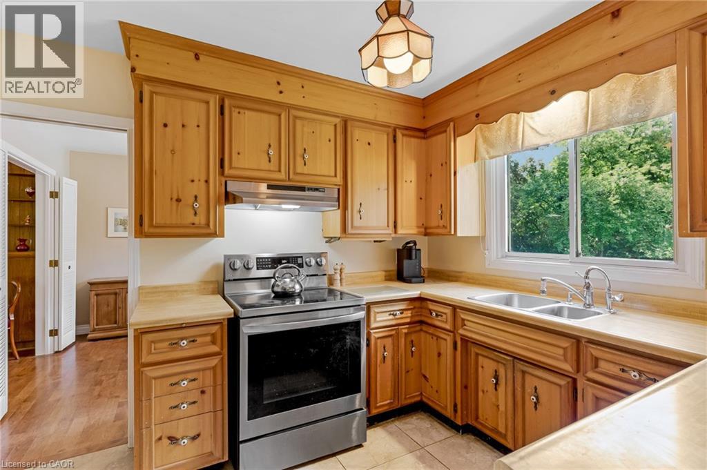 20 CORWIN Boulevard - Image 12