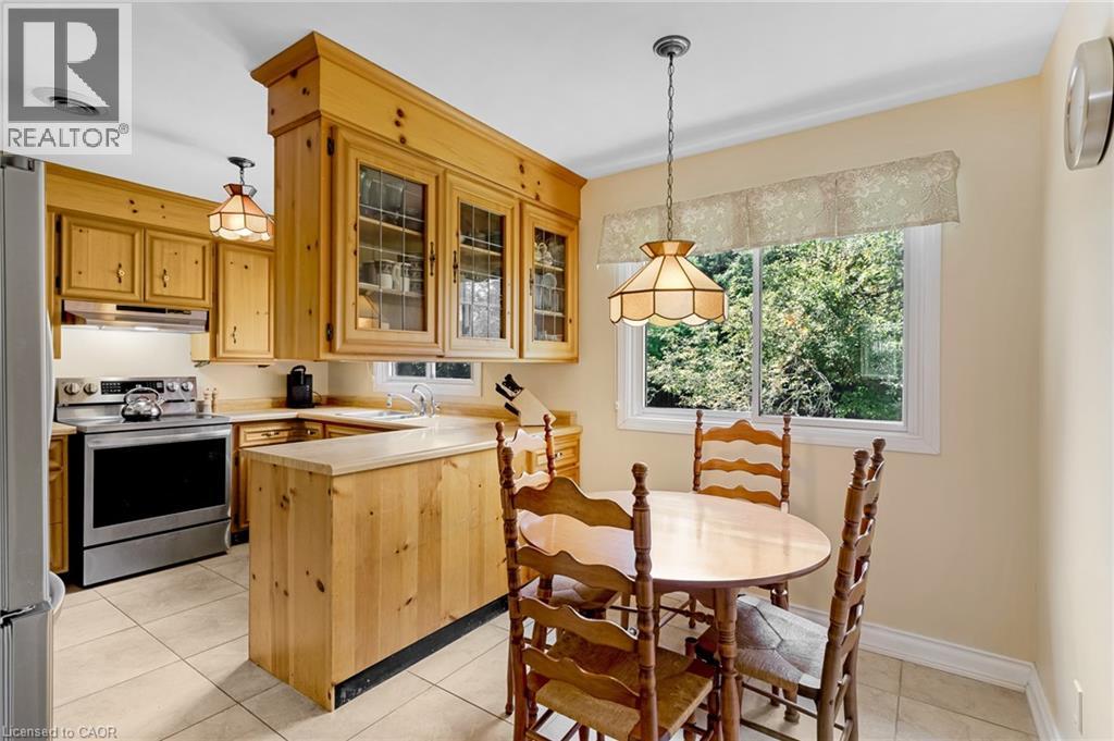20 CORWIN Boulevard - 13