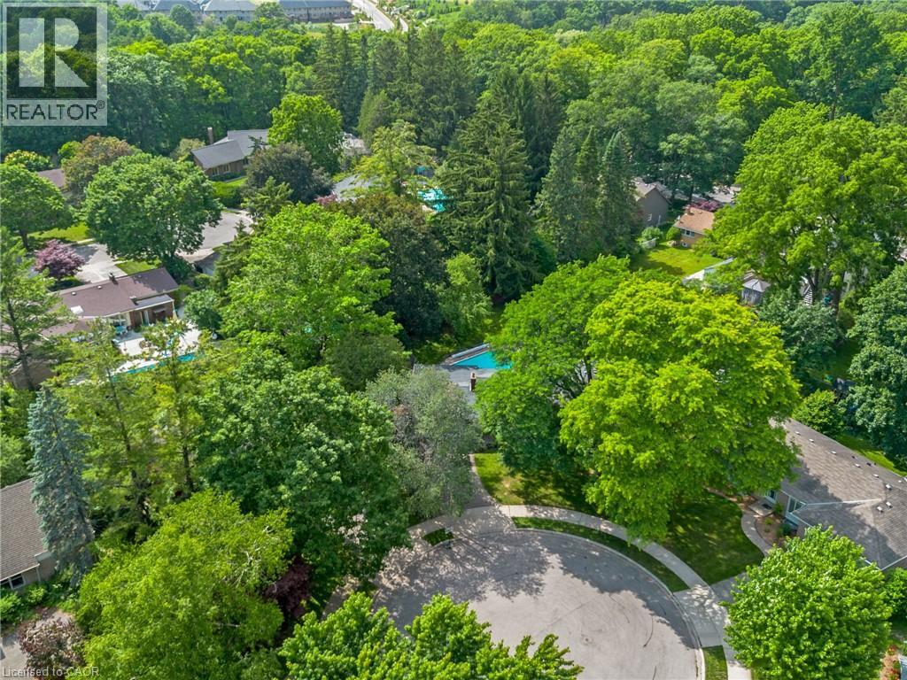 20 CORWIN Boulevard - 31