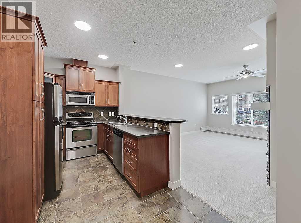 #241 20 Discovery Ridge Close SW - 10