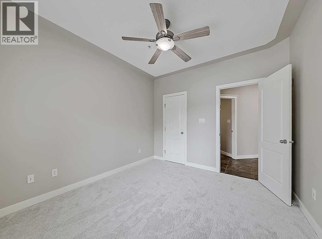 #241 20 Discovery Ridge Close SW - 20