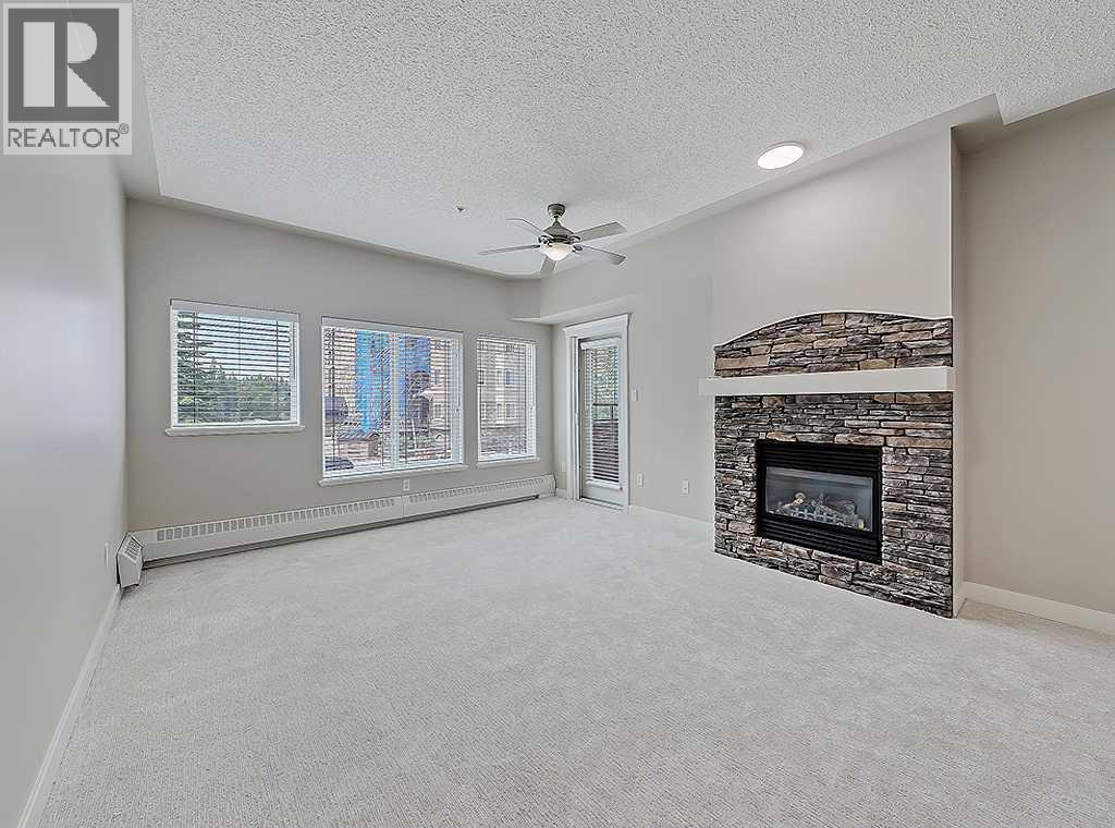 #241 20 Discovery Ridge Close SW - 4