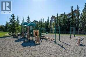 #241 20 Discovery Ridge Close SW - 45