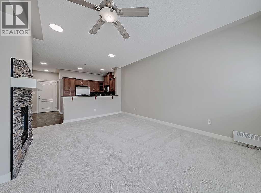 #241 20 Discovery Ridge Close SW - 8