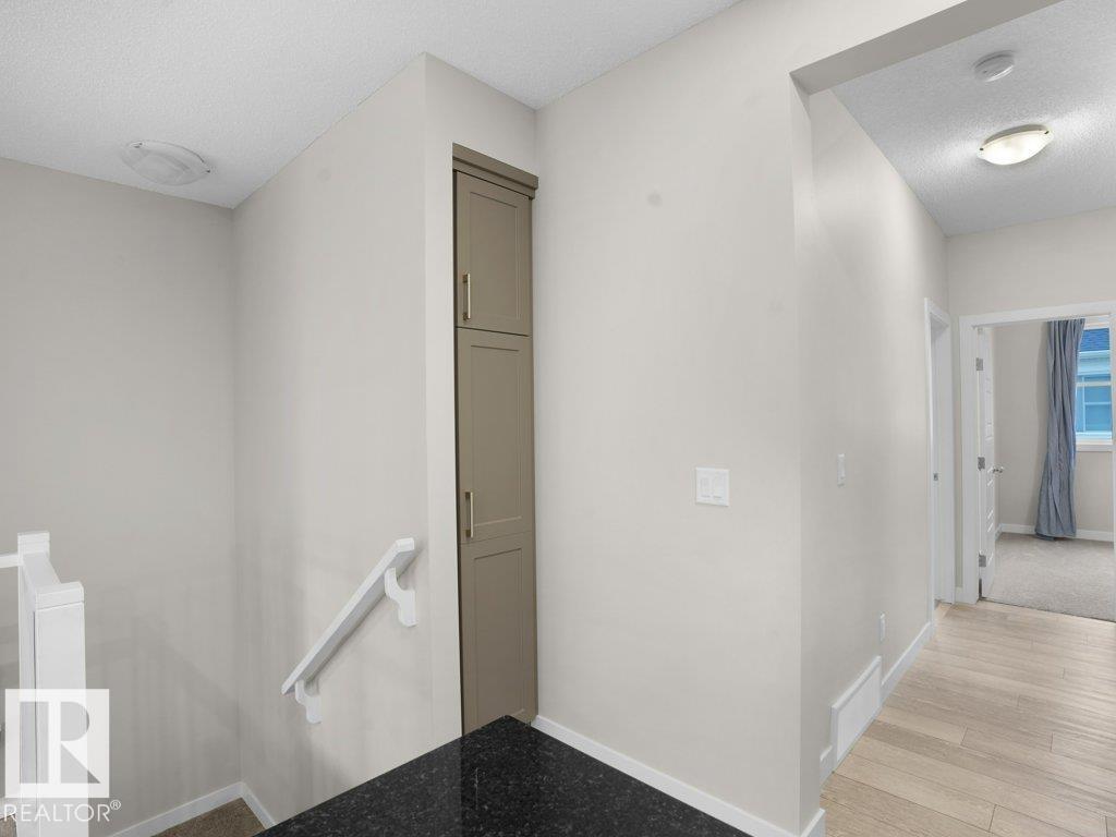 20329 15A AV NW - 36