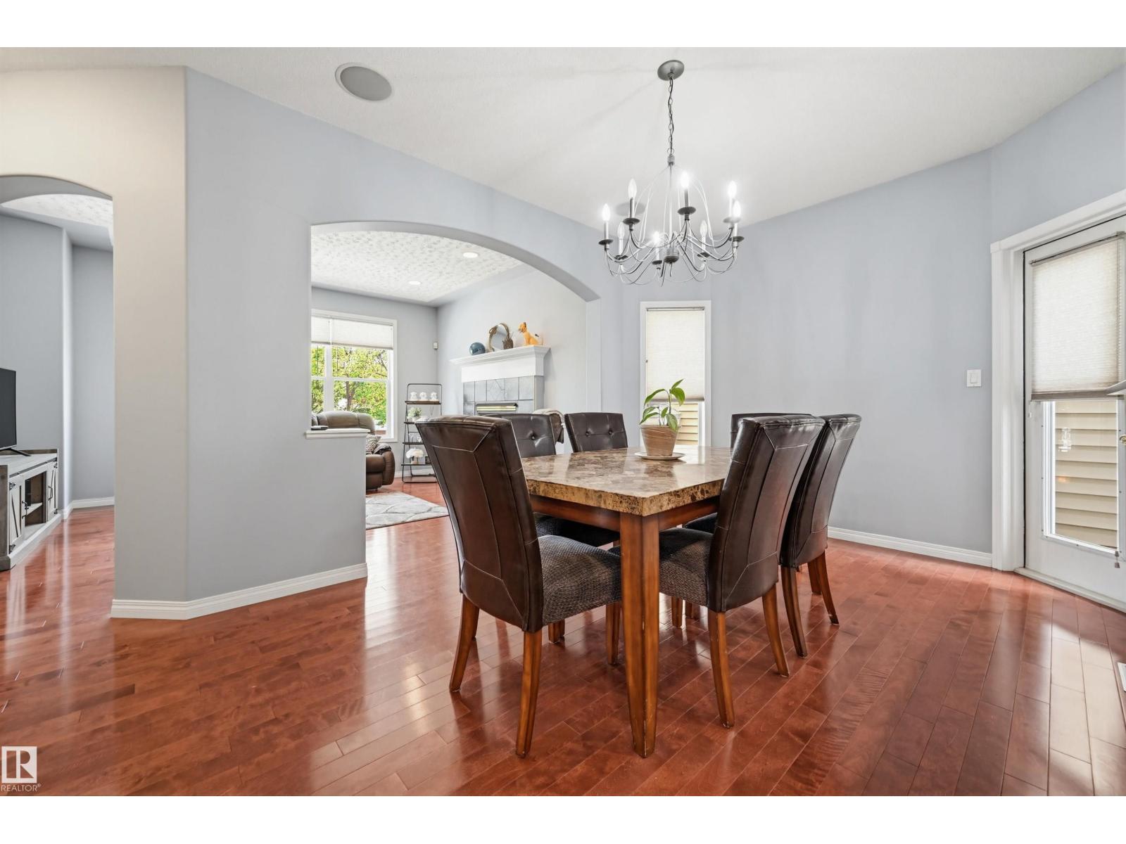8612 108A ST NW - 11