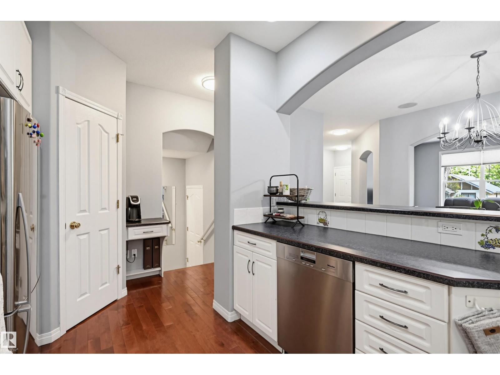 8612 108A ST NW - 15