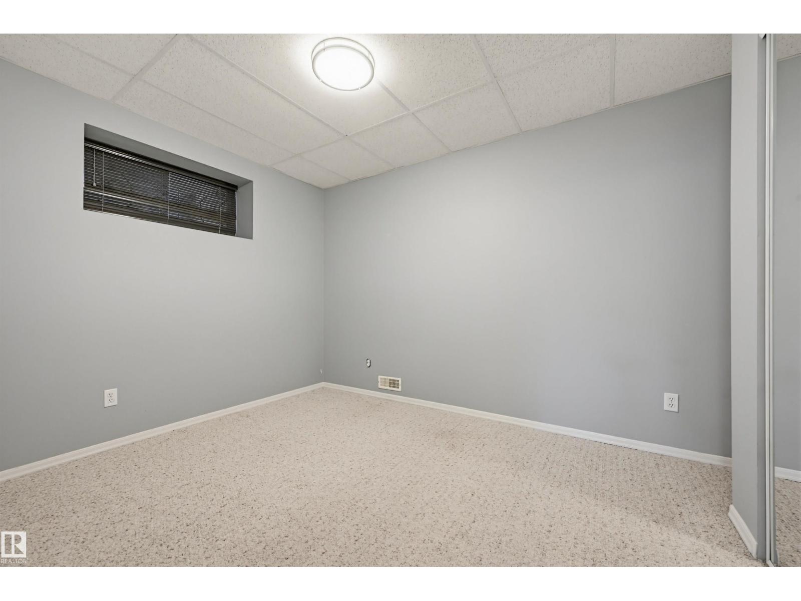 8612 108A ST NW - 31