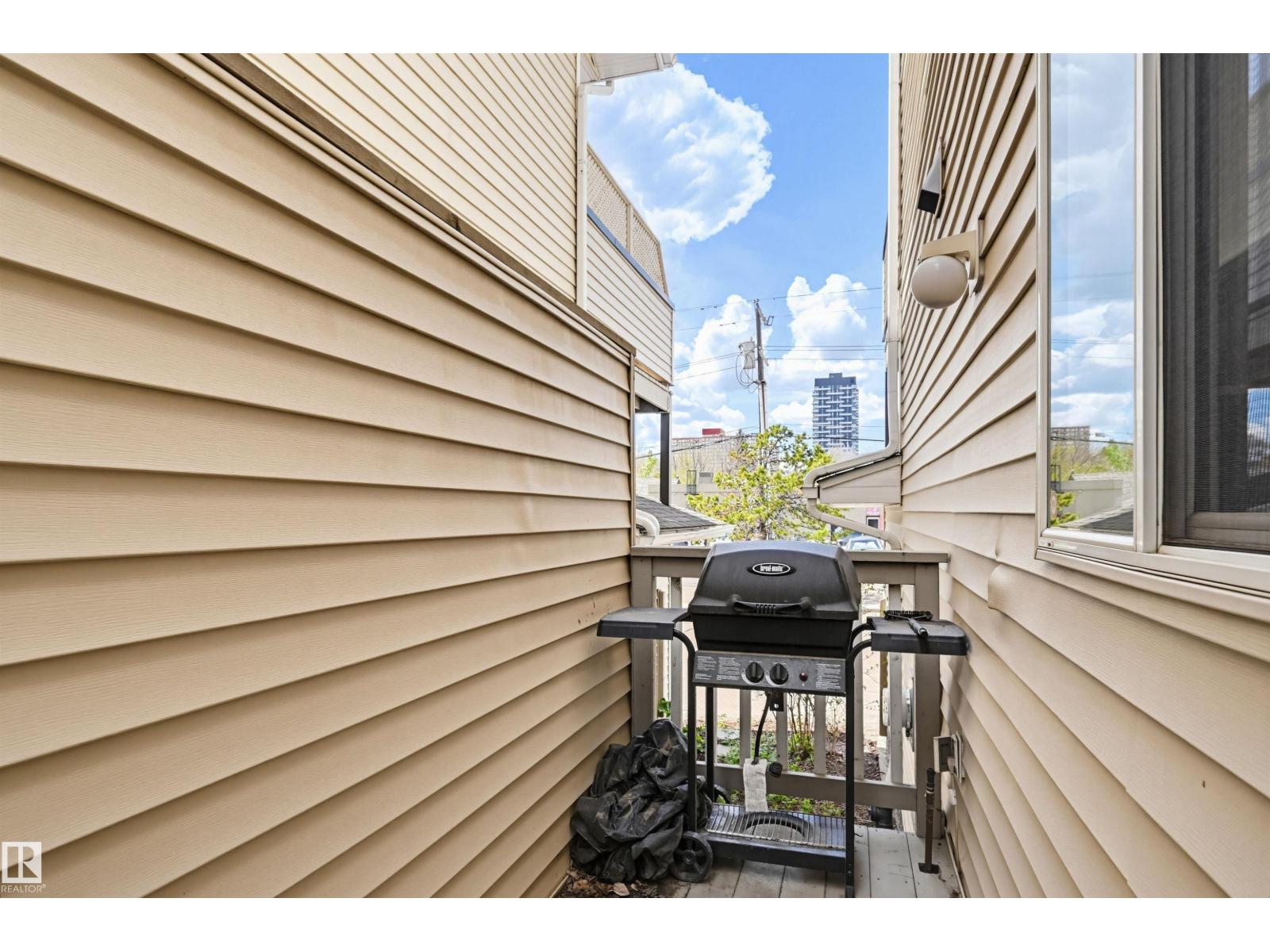 8612 108A ST NW - 34