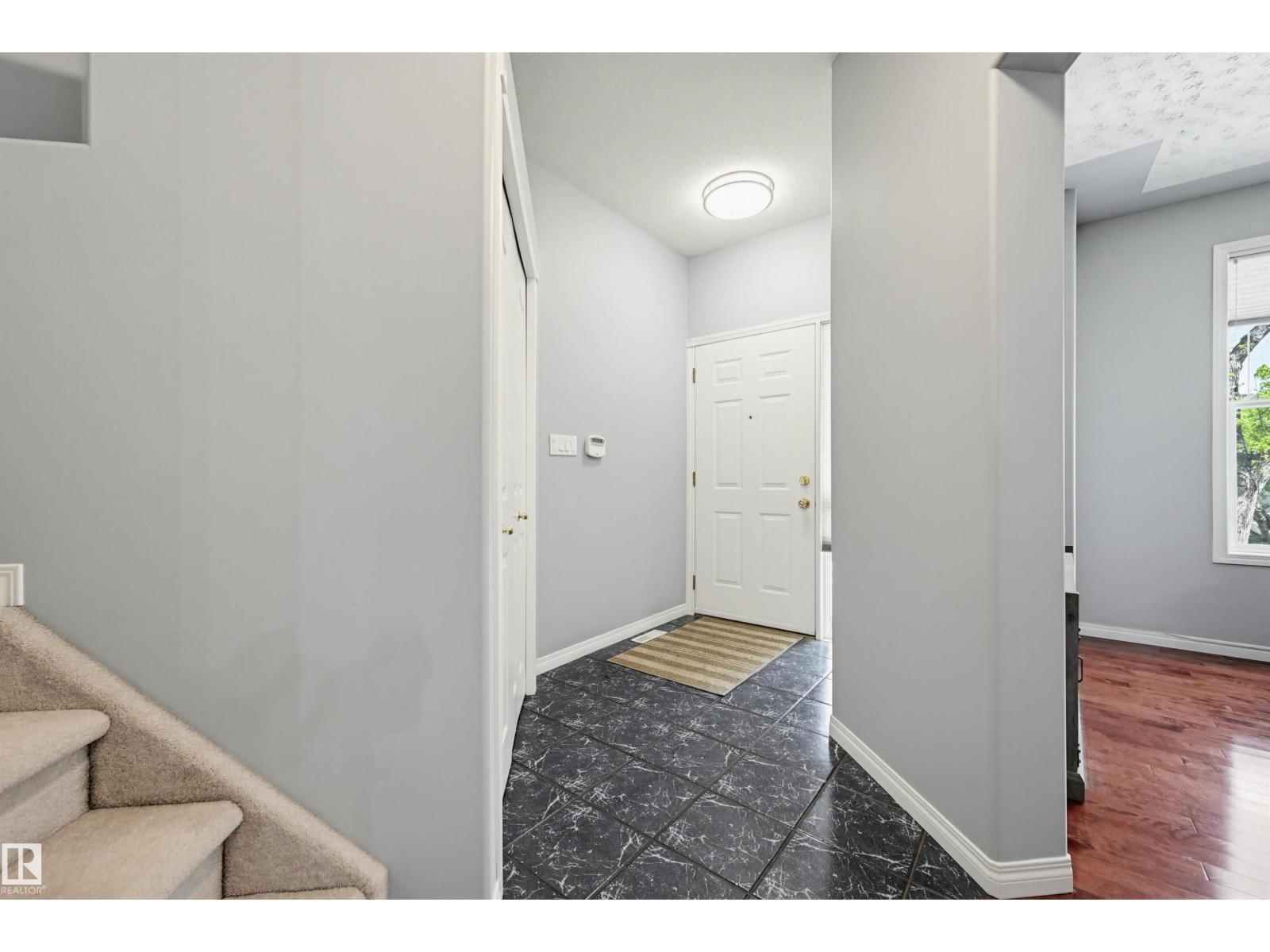 8612 108A ST NW - 4
