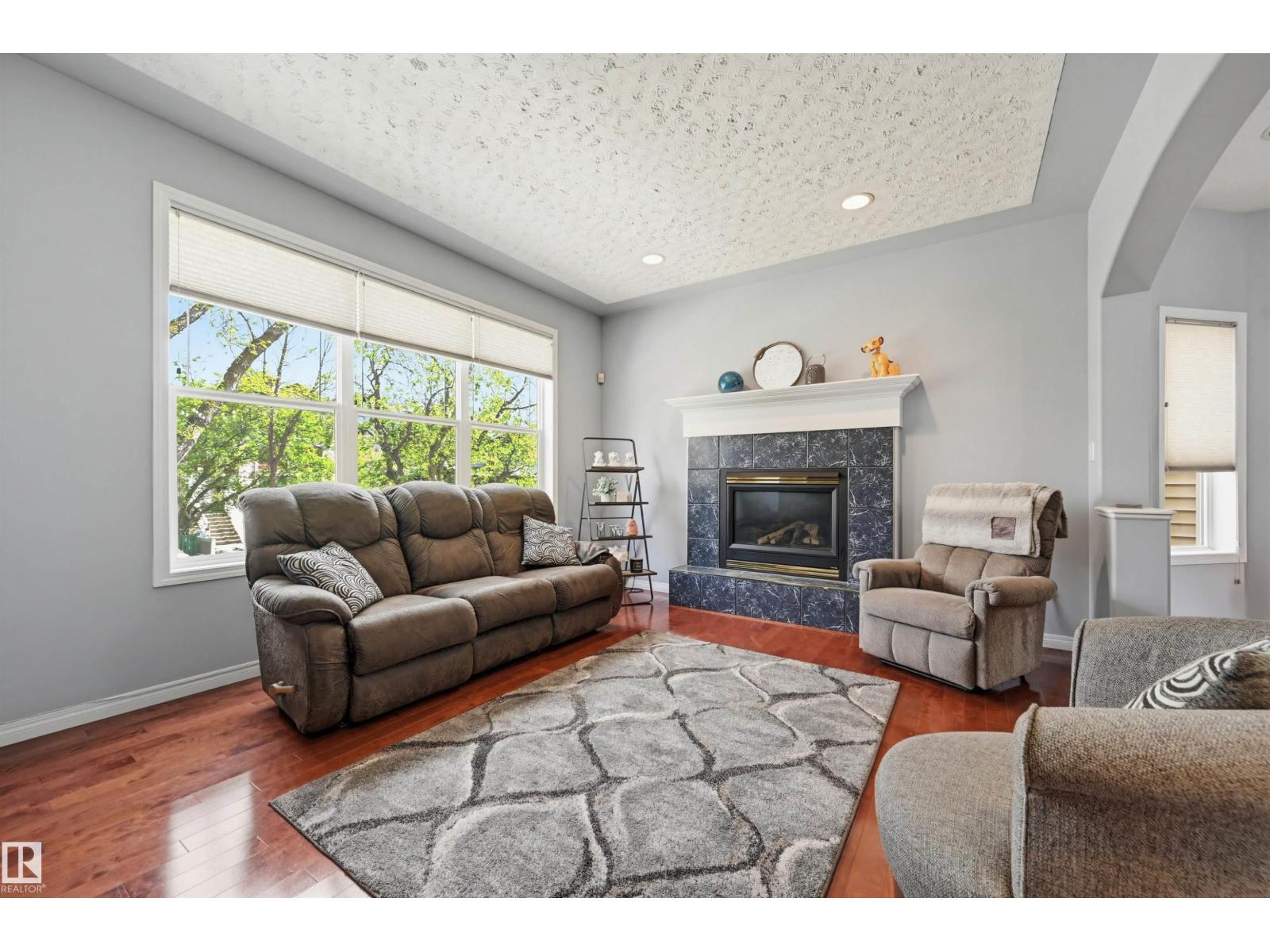 8612 108A ST NW - 5