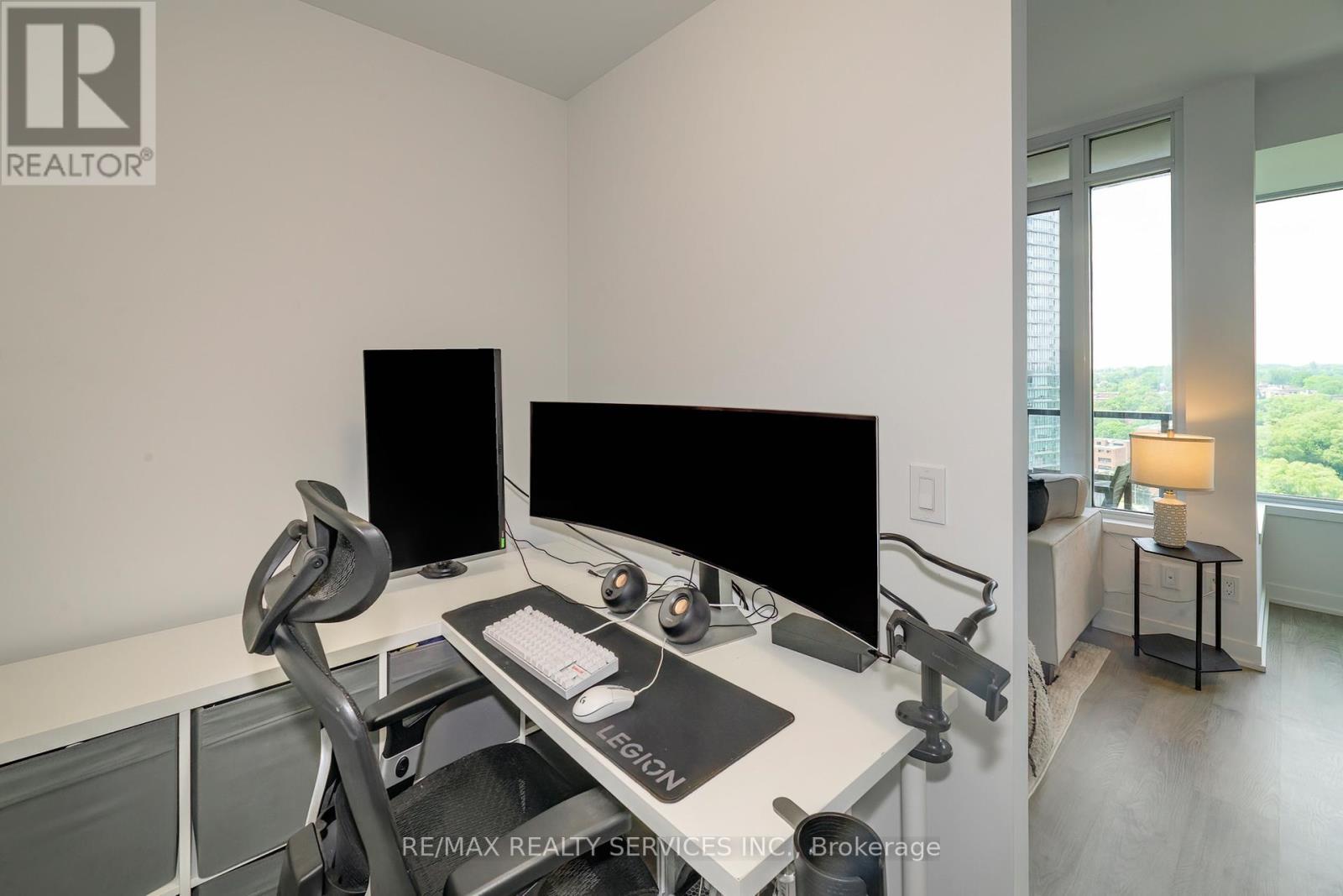 #1616 1926 LAKESHORE BOULEVARD W - 14