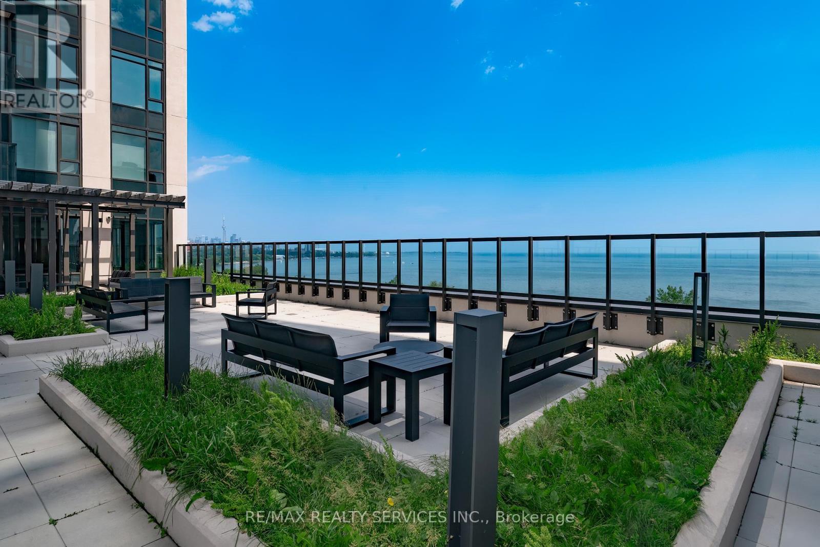 #1616 1926 LAKESHORE BOULEVARD W - 30