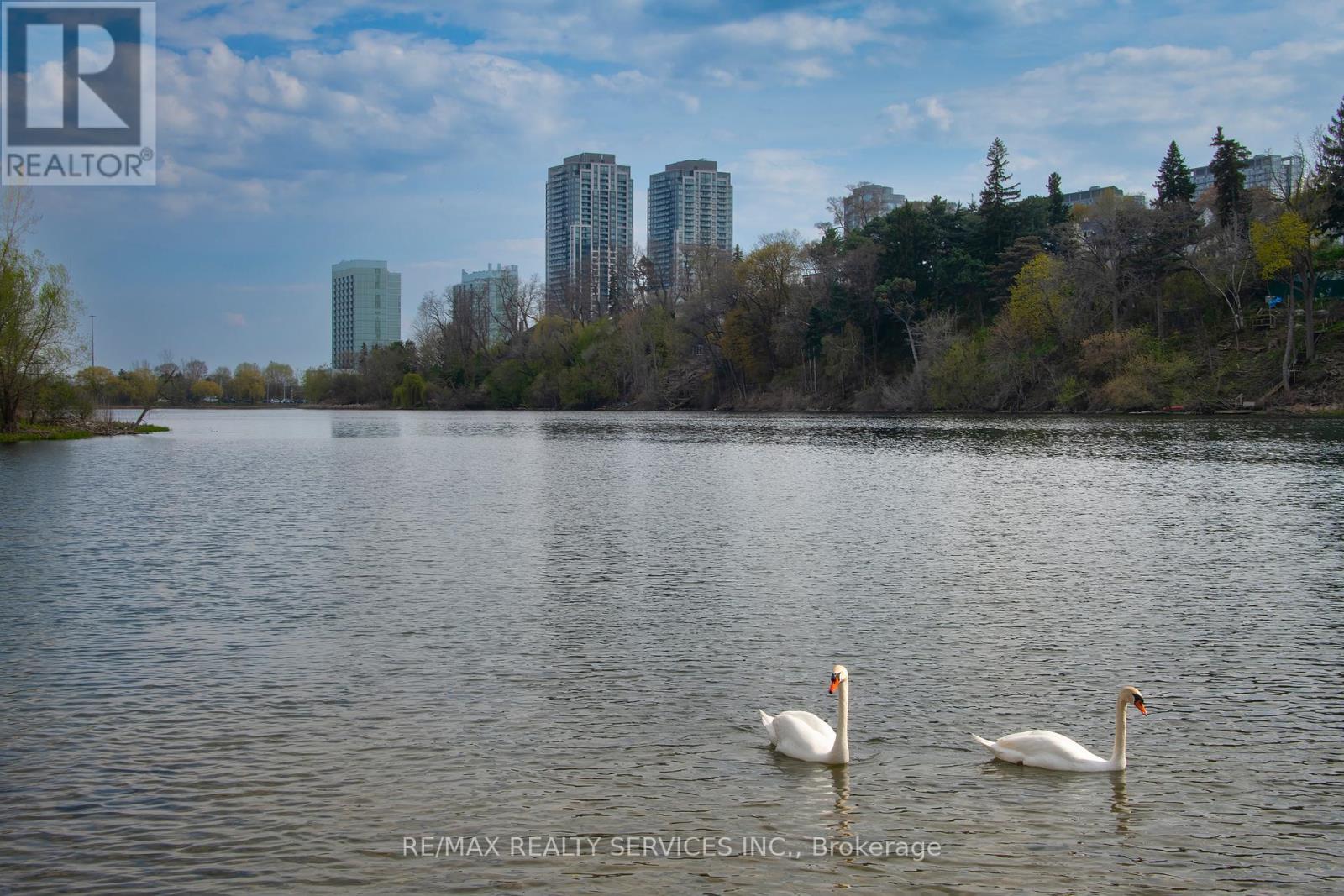 #1616 1926 LAKESHORE BOULEVARD W - 38